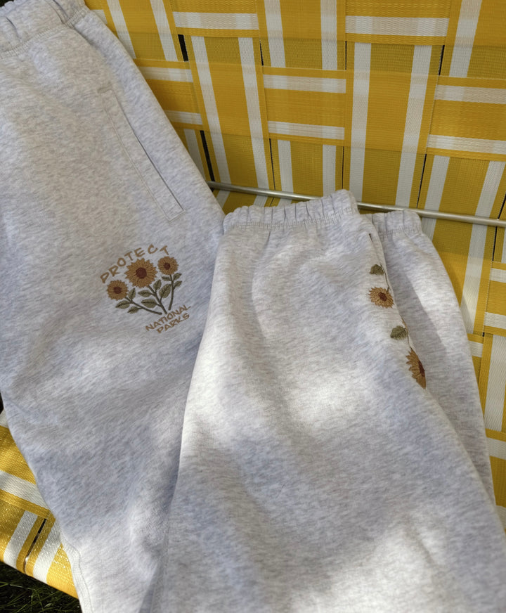 🍁Sunflower Sweatpants